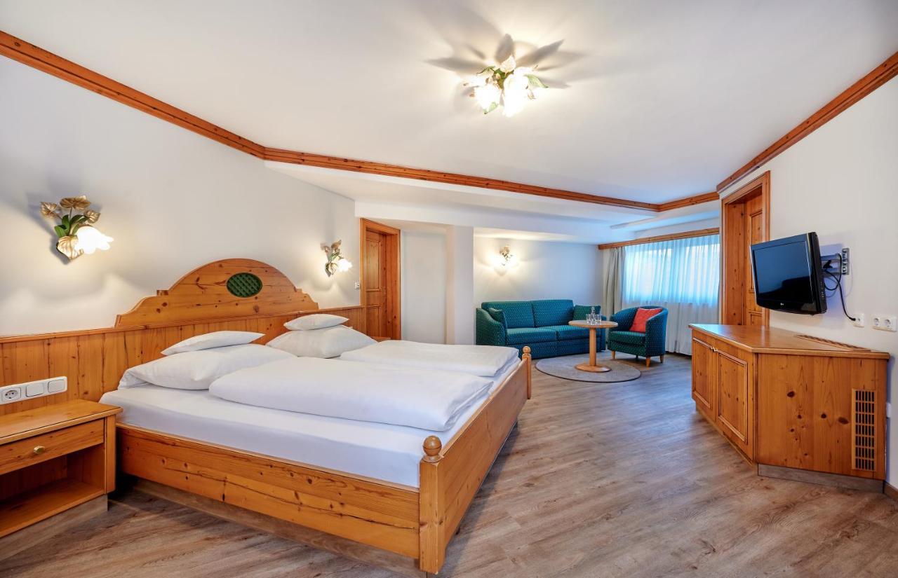 Hotel Am See Нойтраублинг Номер фото