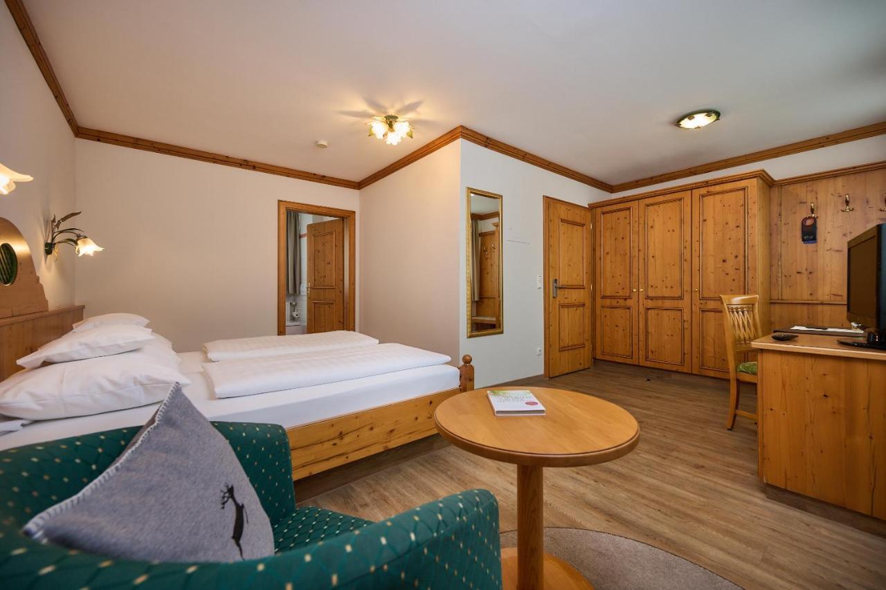 Hotel Am See Нойтраублинг Номер фото