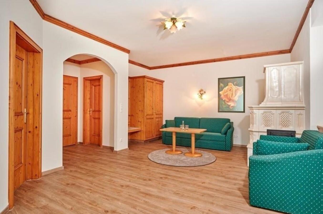 Hotel Am See Нойтраублинг Номер фото