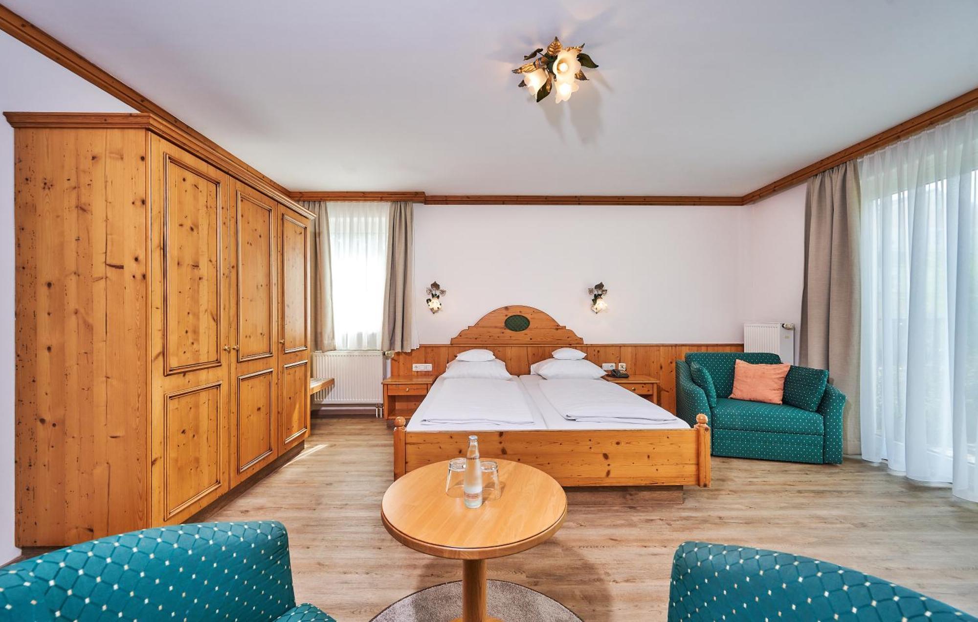 Hotel Am See Нойтраублинг Номер фото